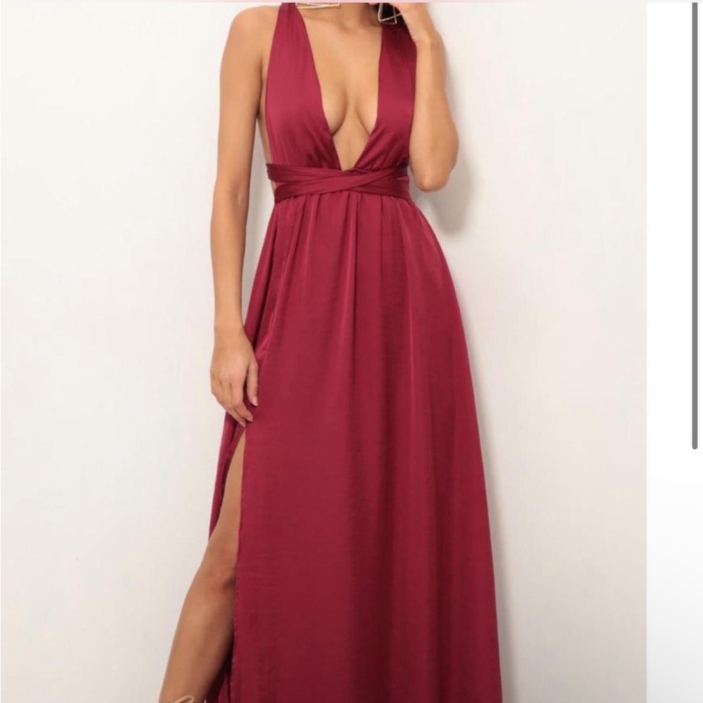 Elegant Burgundy Evening Gown